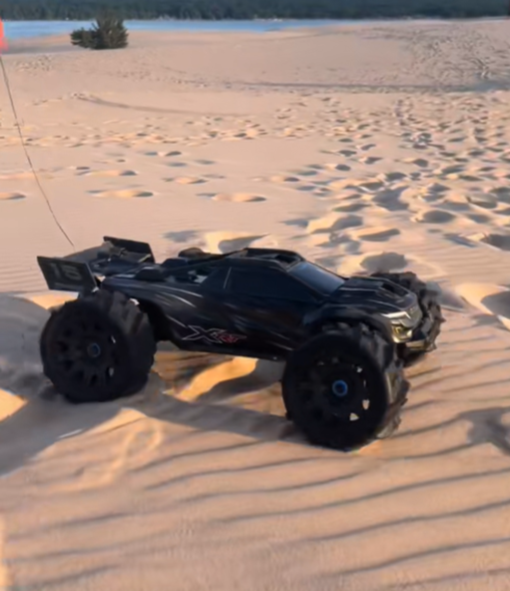 🔥LAST DAY - 50% OFF🔥 ULTIMATE 8S RC RACE TRUCK